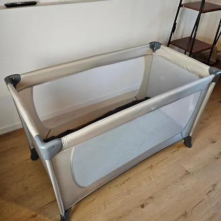 Stilvolle Wohnung Mit Balkon & Parkplatz In Moers - Ideal Fuer Business, Familien Und Monteure Nahe Duesseldorf Lejlighed