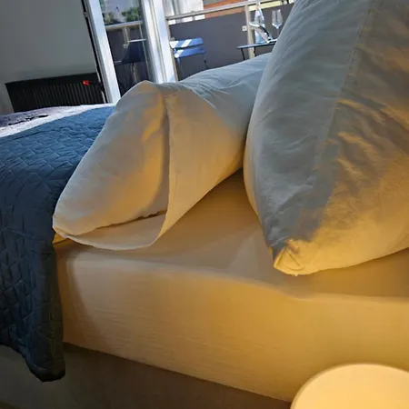 Apartment Modern Homes - Voll Ausgestatte - Balkon - Hotelbetten - 4k Tv - Wlan
