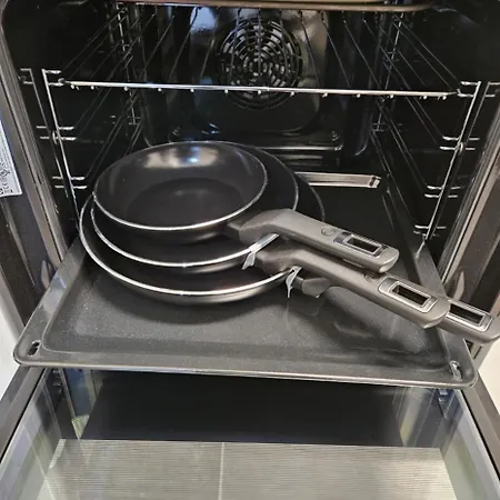 Apartament Modern Homes - Voll Ausgestatte - Balkon - Hotelbetten - 4k Tv - Wlan *