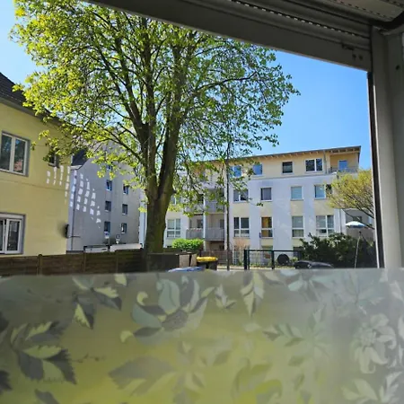 Stilvolle Mit Balkon & Parkplatz In - Ideal Fuer Business, Familien Und Monteure Nahe Duesseldorf Moers