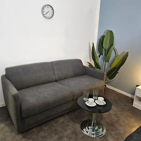 Modern Homes - Voll Ausgestatte - Balkon - Hotelbetten - 4k Tv - Wlan דירה *