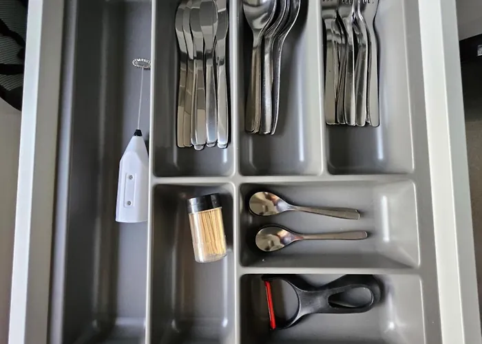 Apartment Modern Homes - Voll Ausgestatte - Balkon - Hotelbetten - 4k Tv - Wlan