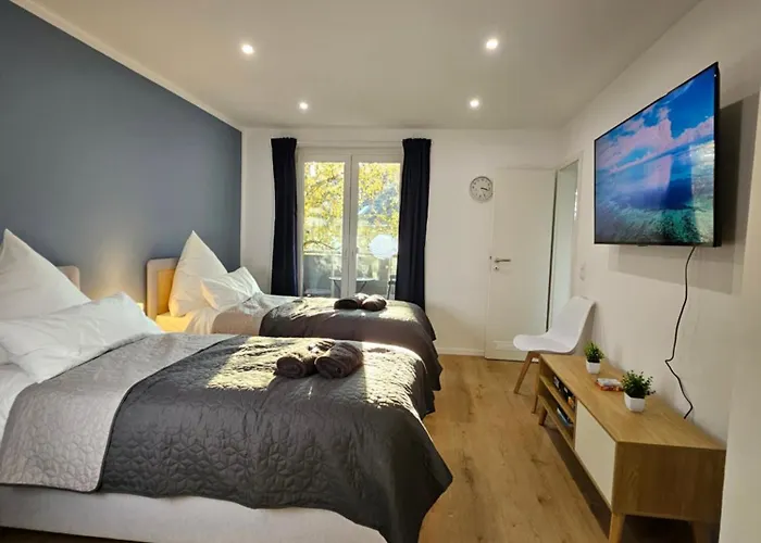 Modern Homes - Voll Ausgestatte - Balkon - Hotelbetten - 4k Tv - Wlan Apartman *