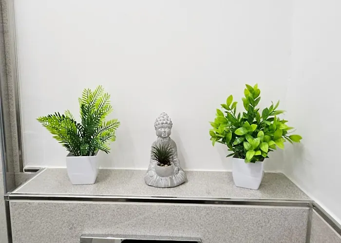 Modern Homes - Voll Ausgestatte - Balkon - Hotelbetten - 4k Tv - Wlan Apartman Moers