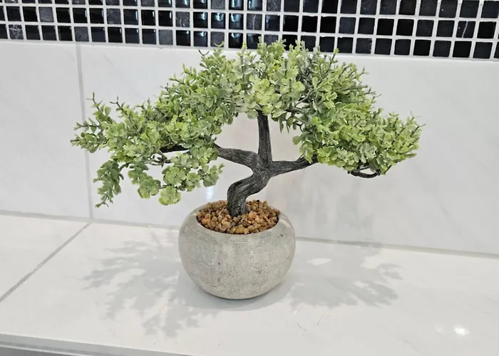 Modern Homes - Voll Ausgestatte - Balkon - Hotelbetten - 4k Tv - Wlan Apartman Moers