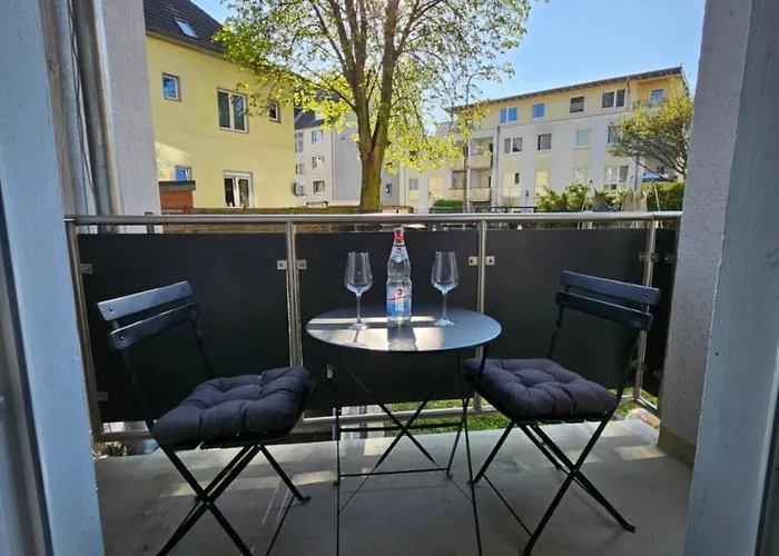 Modern Homes - Voll Ausgestatte - Balkon - Hotelbetten - 4k Tv - Wlan * מוארס