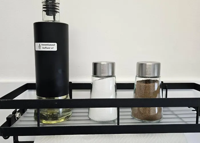 Modern Homes - Voll Ausgestatte - Balkon - Hotelbetten - 4k Tv - Wlan Moers