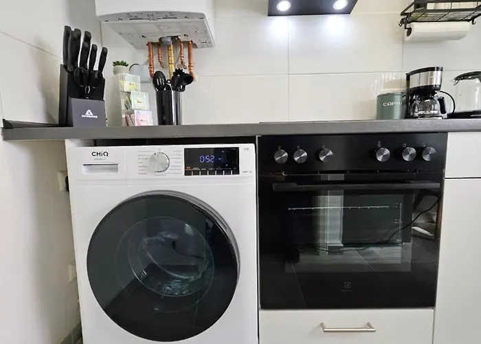 Apartament Modern Homes - Voll Ausgestatte - Balkon - Hotelbetten - 4k Tv - Wlan Moers