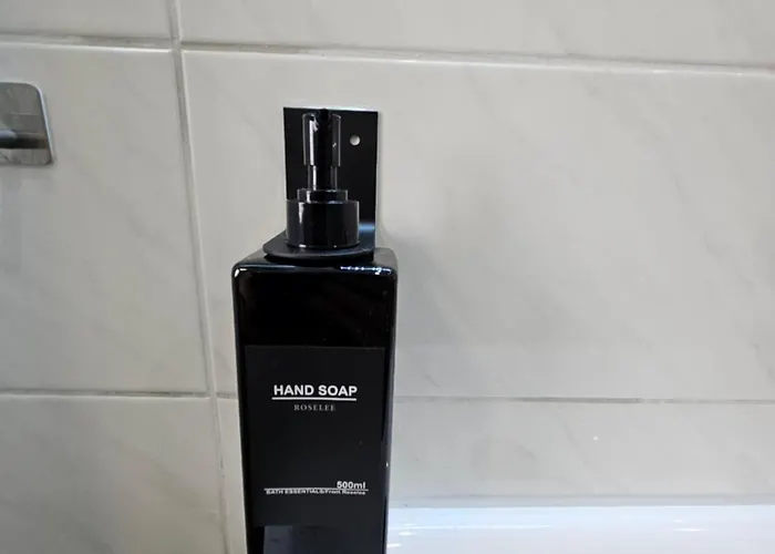 Modern Homes - Voll Ausgestatte - Balkon - Hotelbetten - 4k Tv - Wlan Apartman Moers