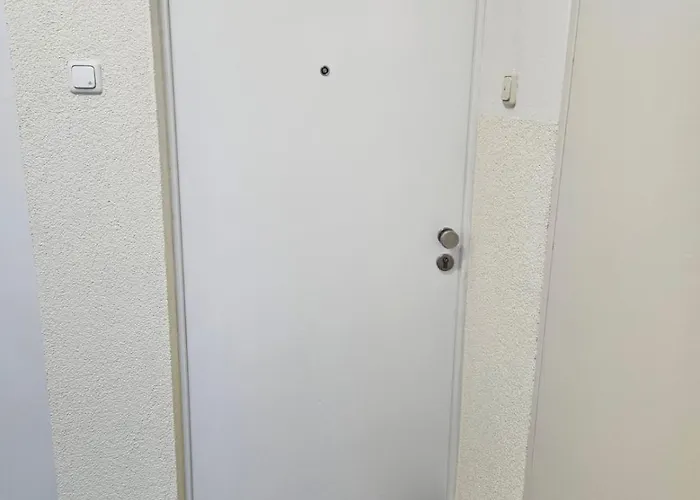 Modern Homes - Voll Ausgestatte - Balkon - Hotelbetten - 4k Tv - Wlan Apartament